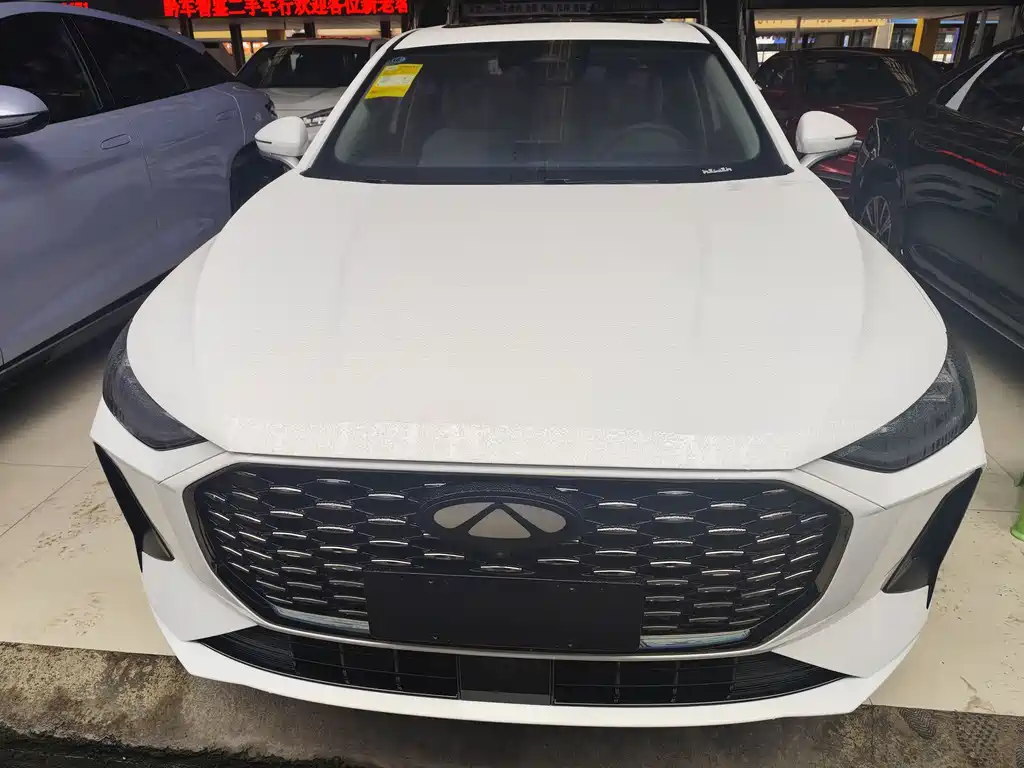 Fengyun A8L 2025 1.5TGDI 145km luxury model купить на сайте DeffCars