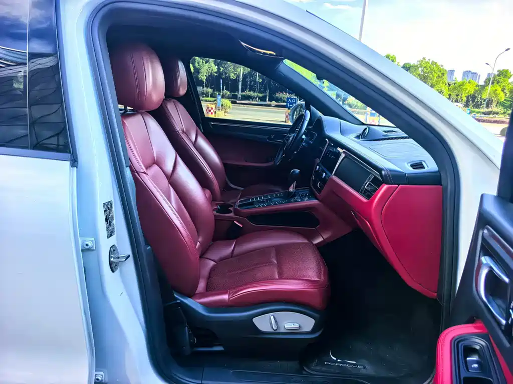 Macan 2018 Macan 2.0T купить на сайте DeffCars