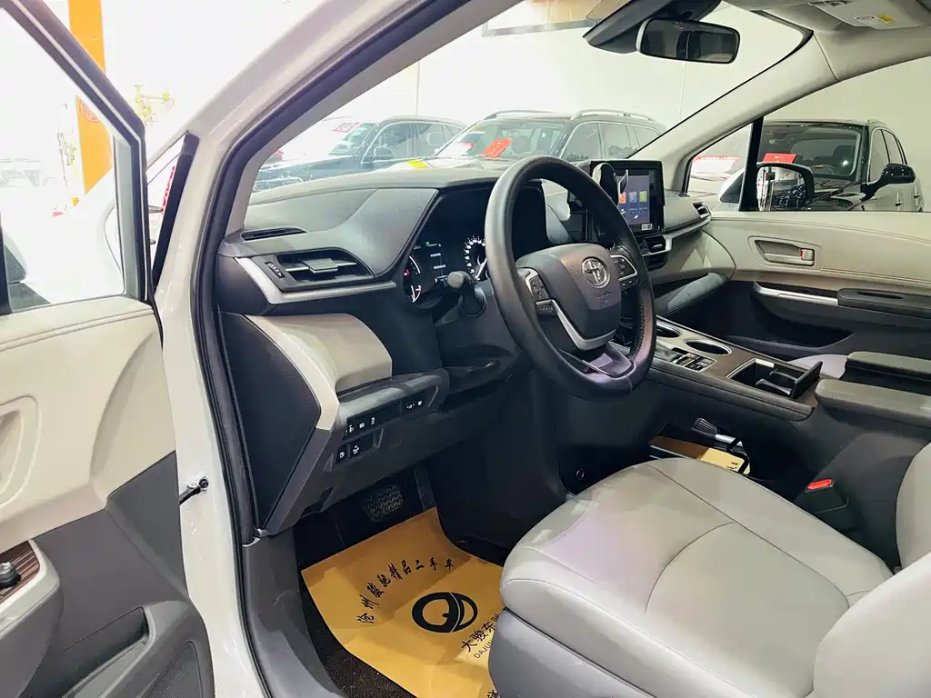Grevia 2023 2.5L Hybrid Comfort Edition купить на сайте DeffCars