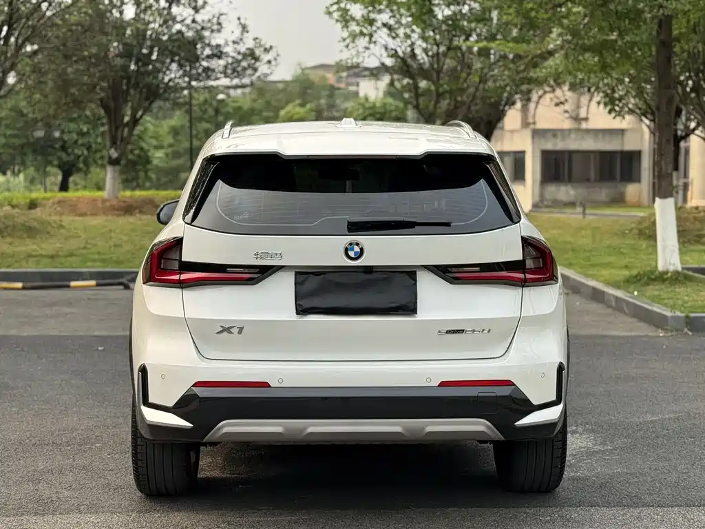 BMW X1 2024 sDrive25Li X Design Package купить на сайте DeffCars