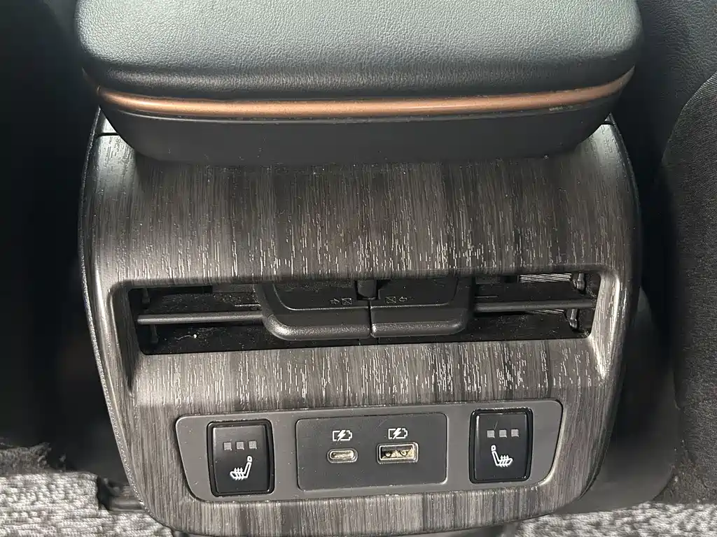 ARIYA 2022 two-wheel drive long range top version купить на сайте DeffCars