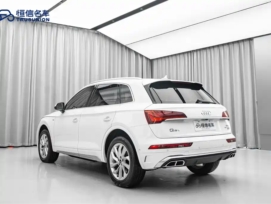 Audi Q5L 2022 40T luxury and dynamic model купить на сайте DeffCars