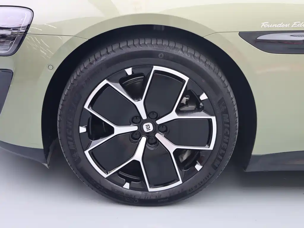 Xiaomi SU7 2024 rear-wheel drive standard founding edition купить на сайте DeffCars