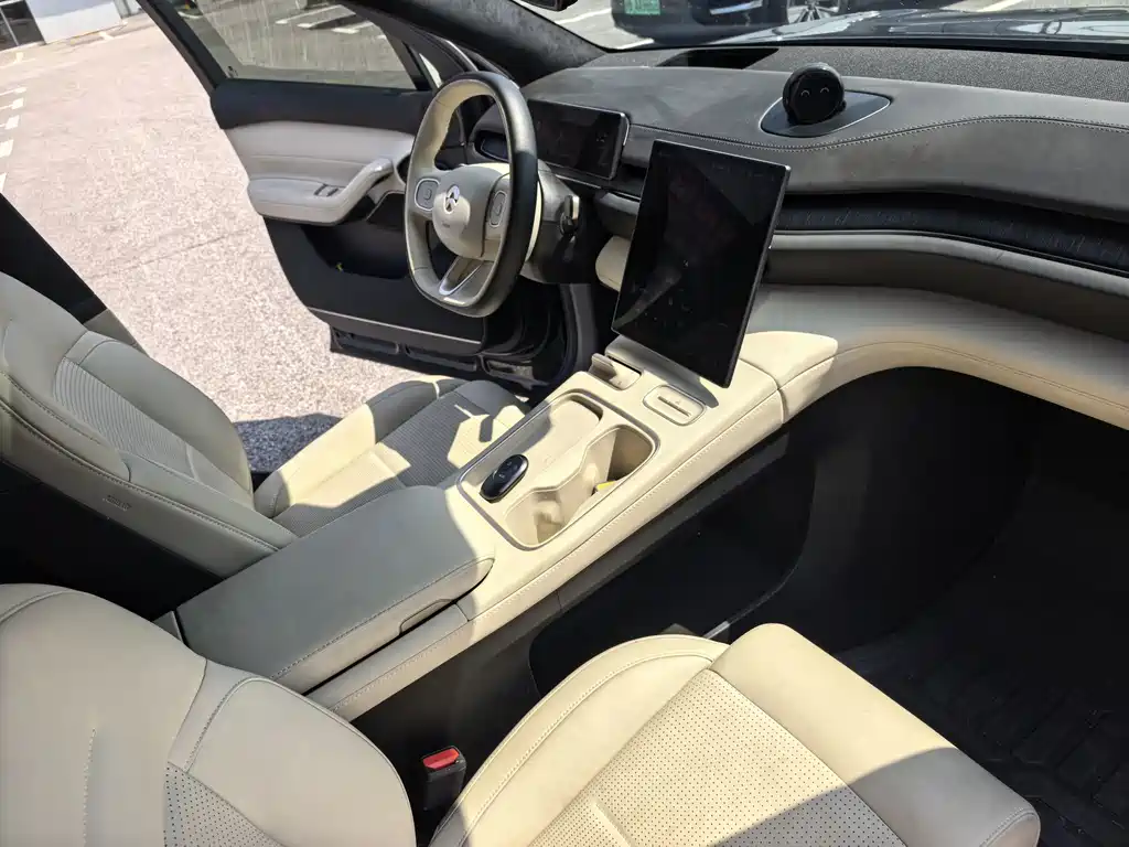 NIO ES6 2023 model 75kWh купить на сайте DeffCars