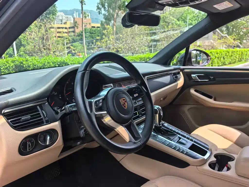 Macan 2018 Macan 2.0T купить на сайте DeffCars
