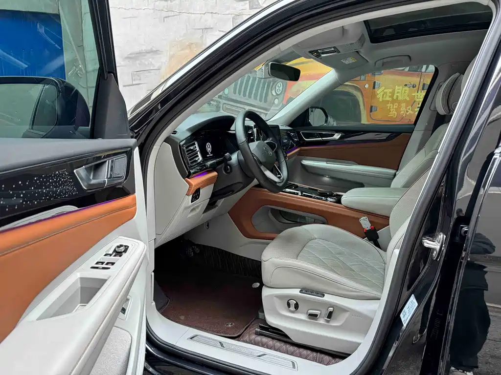 Touron 2021 380TSI four-wheel drive supreme flagship version купить на сайте DeffCars