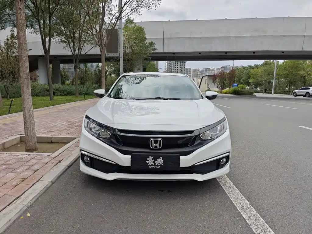 Civic 2019 220TURBO CVT Dynamic Edition China V купить на сайте DeffCars