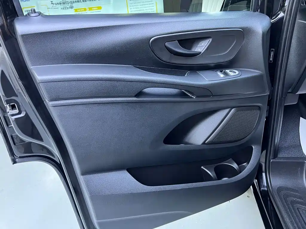 Vito 2024 2.0T Elite Edition 7 seats купить на сайте DeffCars