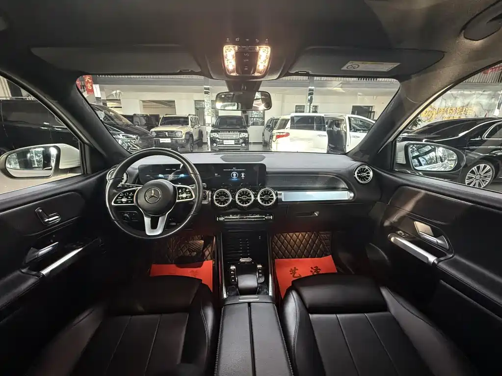 2022 Mercedes GLB 200 Dynamic купить на сайте DeffCars