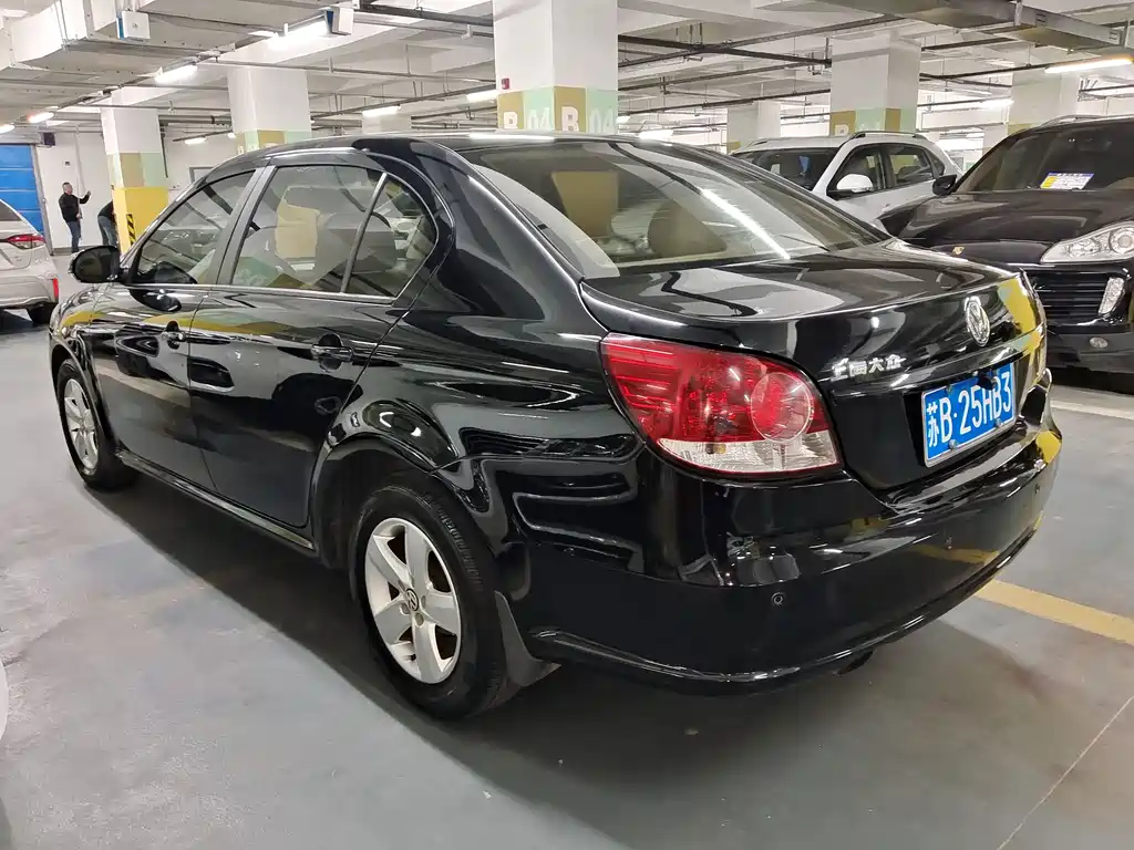 Lavida 2013 Classic 1.6L Manual Fashion Edition купить на сайте DeffCars