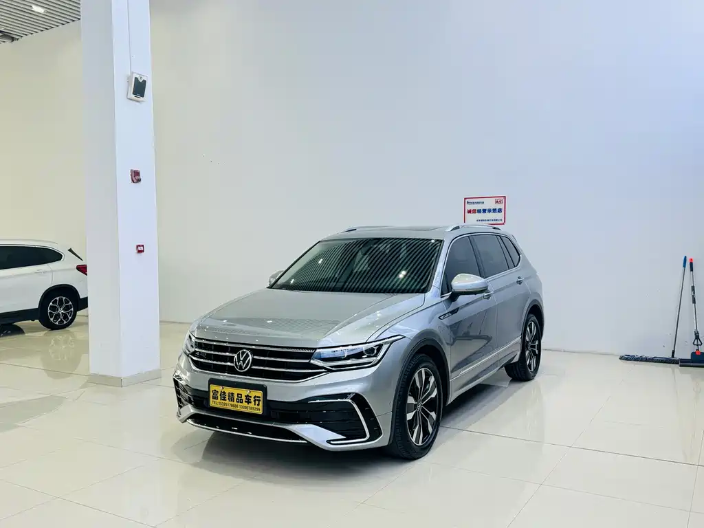 Tiguan L 2022 330TSI automatic two-wheel drive R-Line version купить на сайте DeffCars