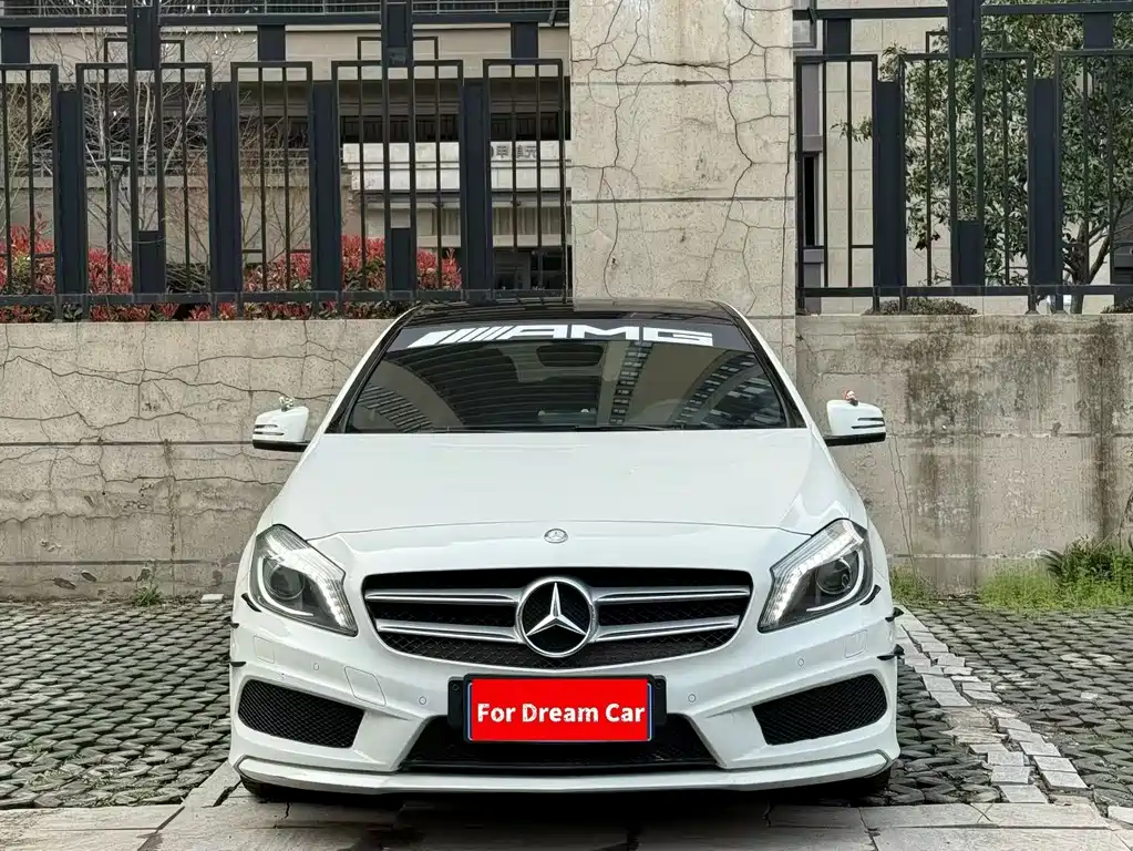 Mercedes-Benz A-Class Imported 2015 A 200 Sports Model купить на сайте DeffCars