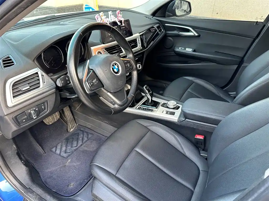 BMW 1 Series 2020 120i Fashion купить на сайте DeffCars