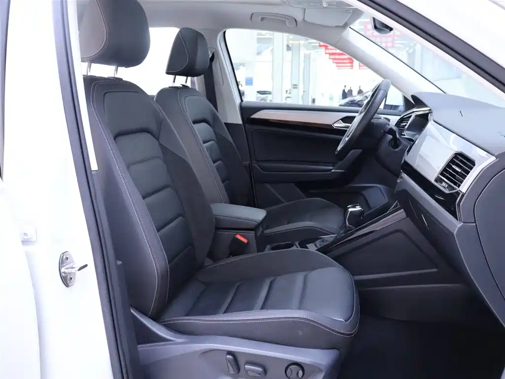 Tanyue 2020 330TSI two-wheel drive luxury intelligent version купить на сайте DeffCars