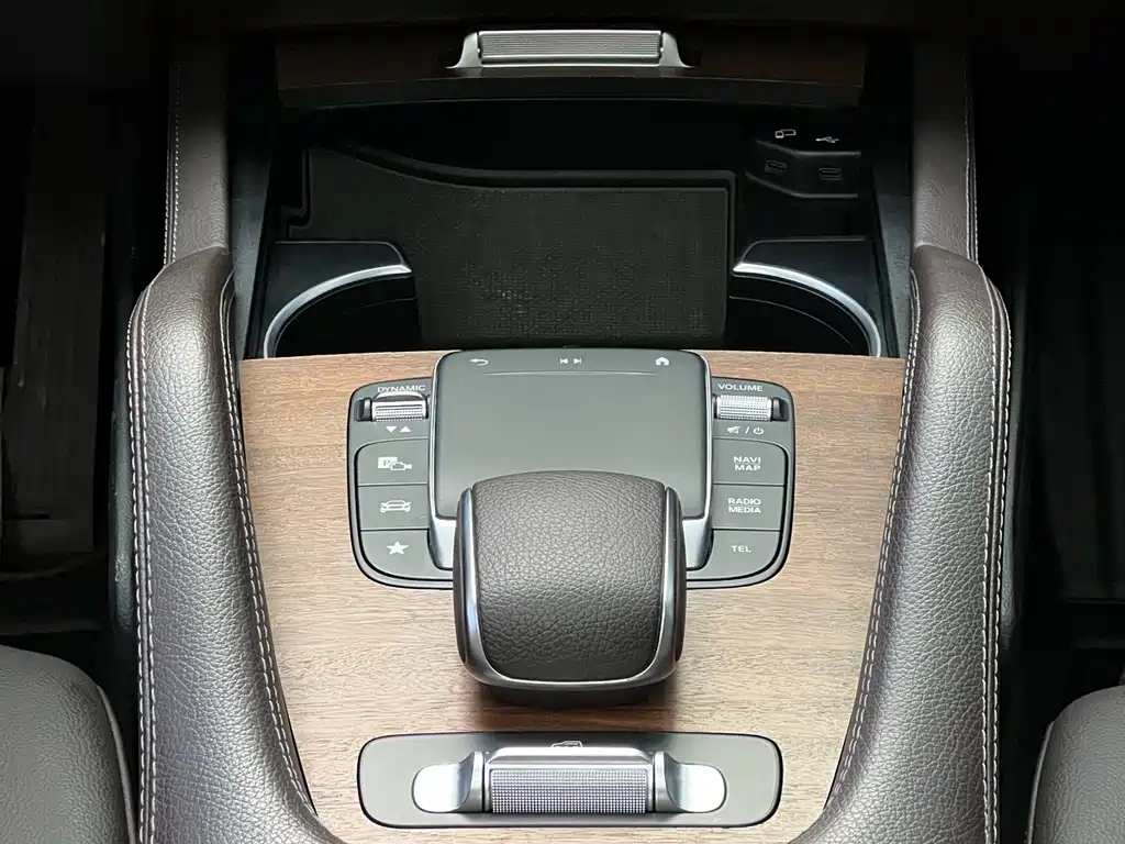 Mercedes-Benz GLE New Energy 2022 GLE 350 e 4MATIC купить на сайте DeffCars