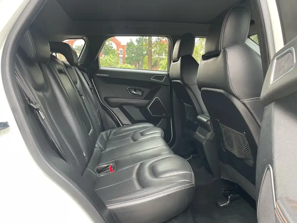 Landwind X7 2016 2.0T Panoramic Premium Edition купить на сайте DeffCars