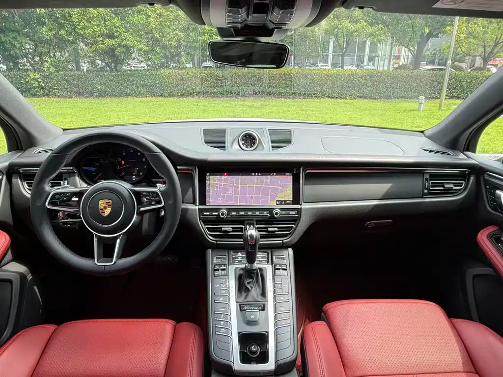 Macan 2021 Macan 2.0T купить на сайте DeffCars