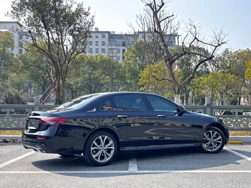 Mercedes-Benz E-Class 2022 E 300 L Sports Luxury купить на сайте DeffCars