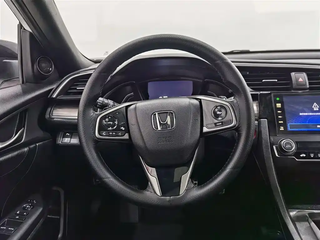 Civic 2021 HATCHBACK 220TURBO CVT cool control купить на сайте DeffCars