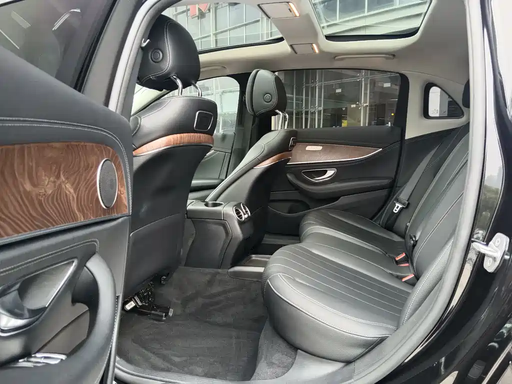 Mercedes-Benz E-Class 2019 facelift E 300 L fashionable model купить на сайте DeffCars
