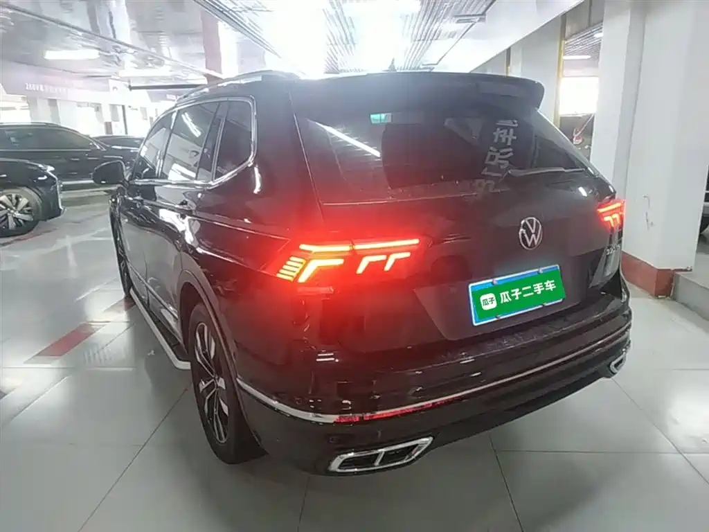 Tiguan L 2023 330TSI automatic two-wheel drive R-Line flagship version купить на сайте DeffCars