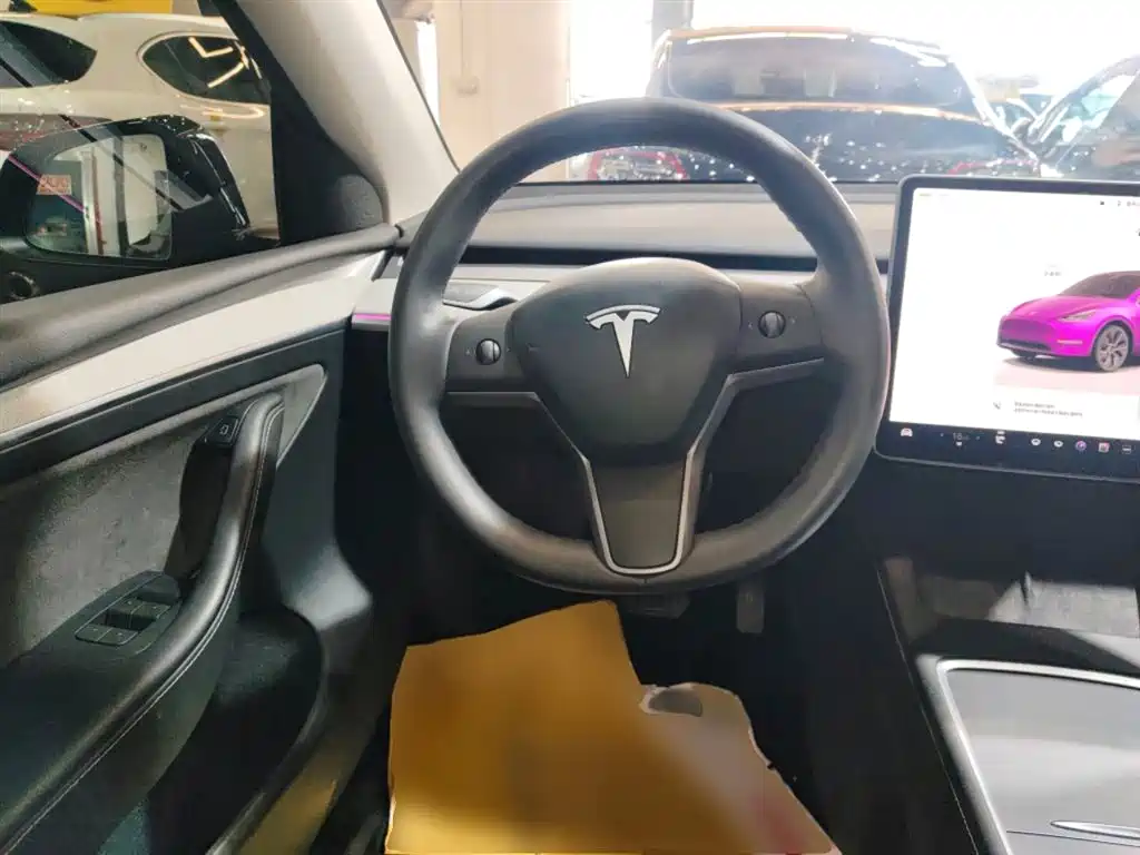 Model Y 2023 long-range all-wheel drive version купить на сайте DeffCars