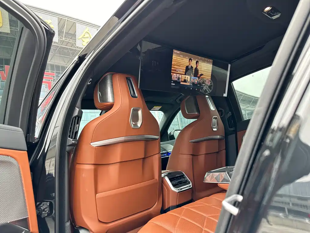 BMW 7 Series 2023 facelift 740Li exclusive M sports package купить на сайте DeffCars