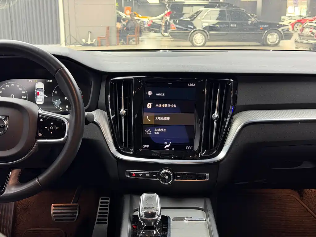 Volvo S60 2022 B4 Zhiyuan Sports Edition купить на сайте DeffCars