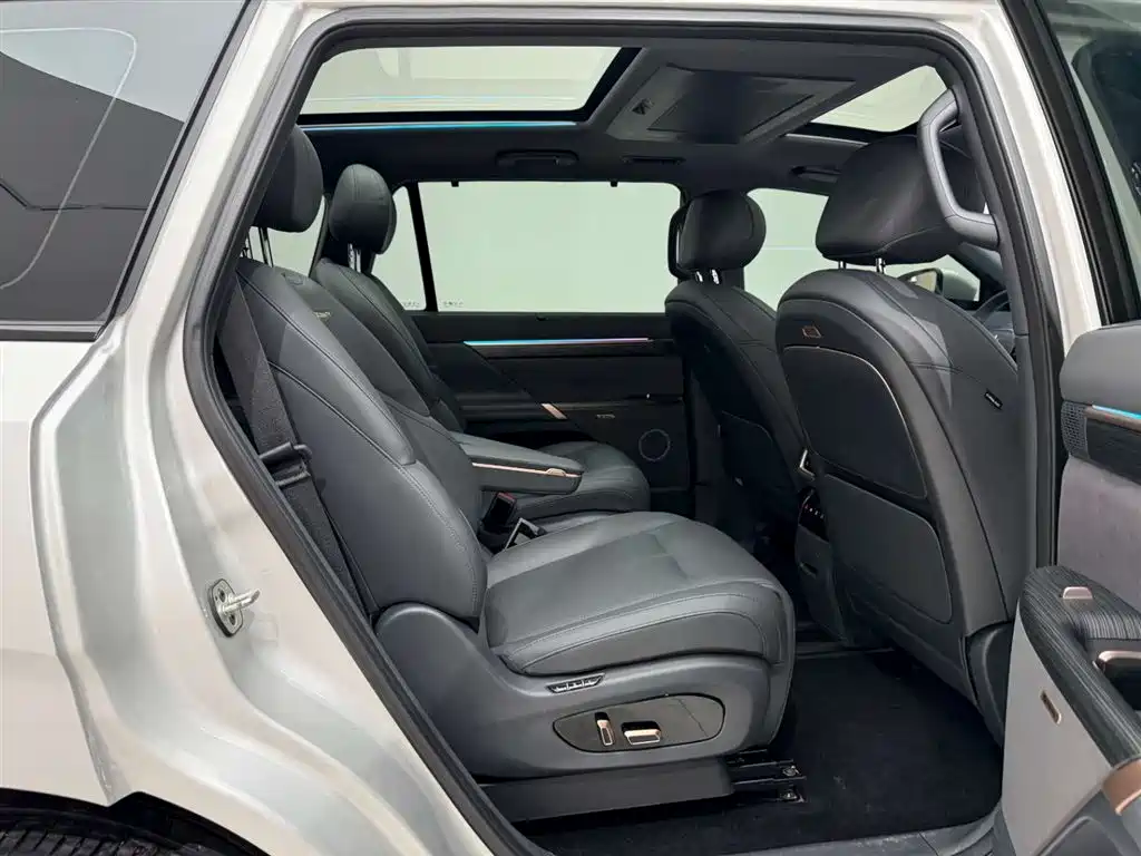 eπ008 2024 model 210Max extended range version 6 seats купить на сайте DeffCars