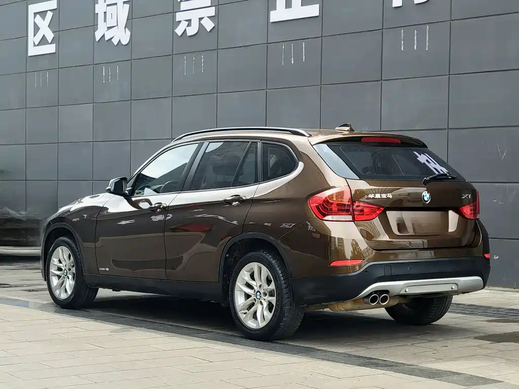 BMW X1 2014 sDrive18i leading model купить на сайте DeffCars