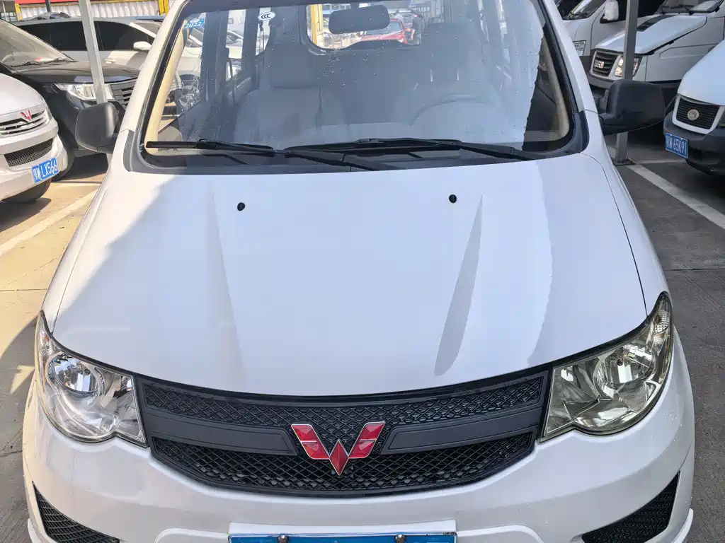 Wuling Hongguang 2020 1.2L S basic model National VI LSI купить на сайте DeffCars