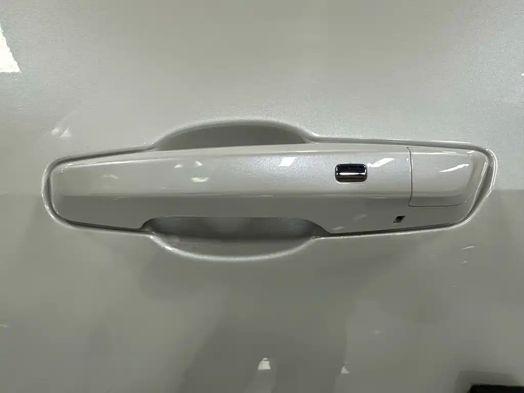 Explorer Plus 2024 102km RS flagship version купить на сайте DeffCars