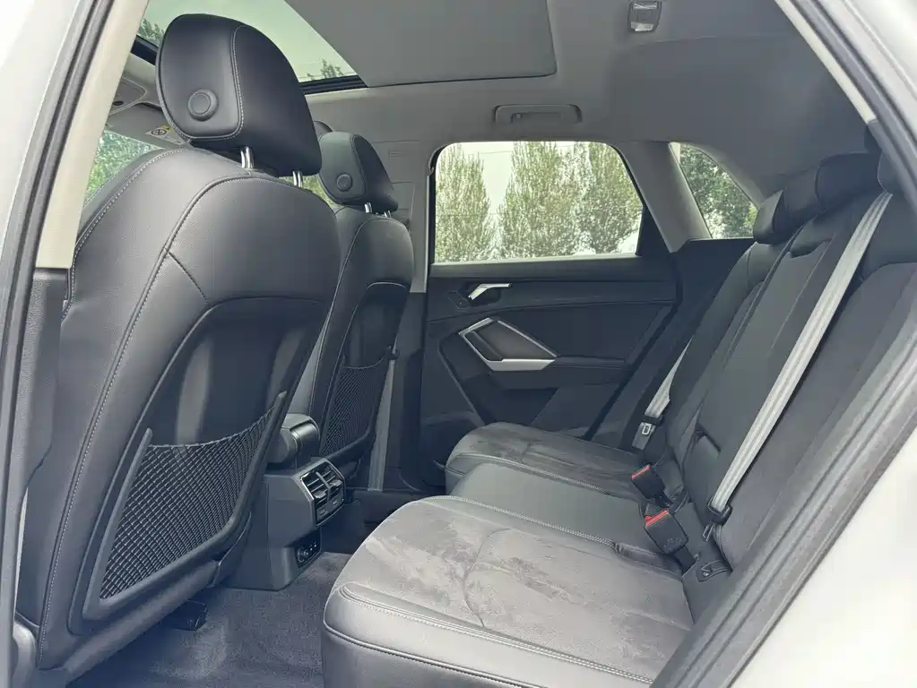 Audi Q3 2023 35 TFSI aggressive and dynamic model (1.4T) купить на сайте DeffCars