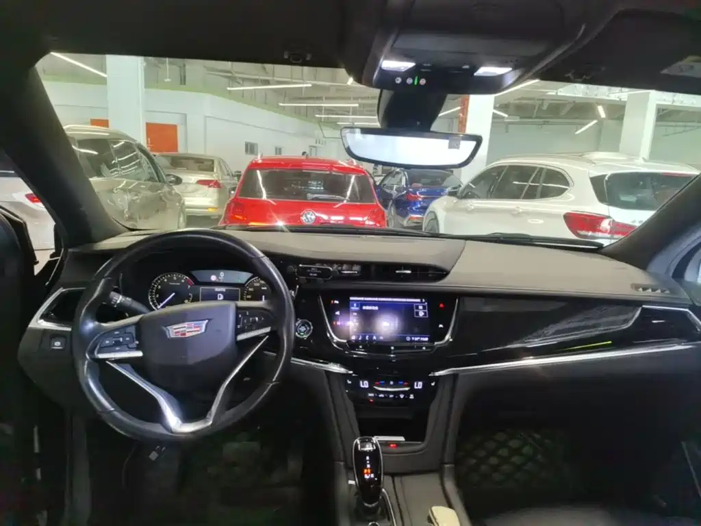 Cadillac XT6 2020 facelift 28T six-seat luxury model купить на сайте DeffCars