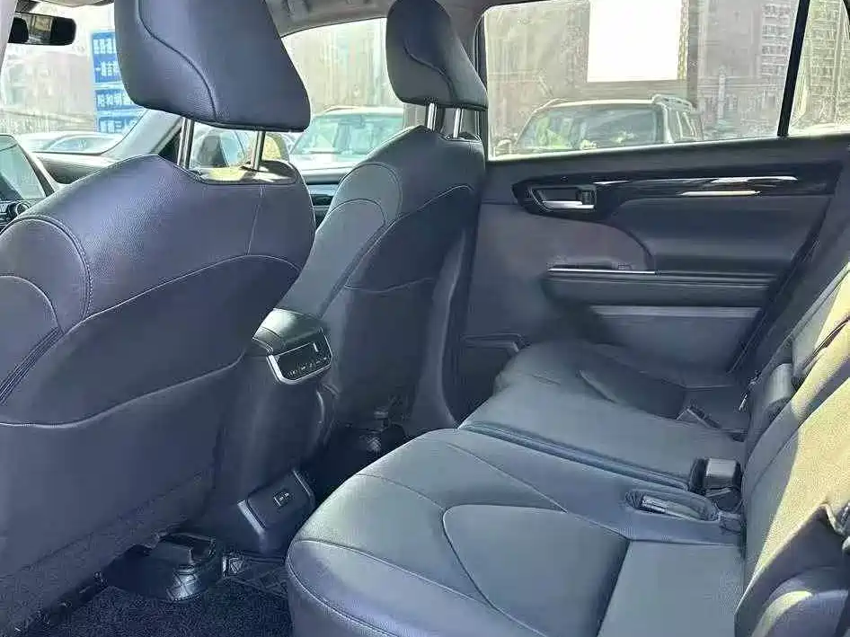 Highlander 2023 2.5L intelligent electric hybrid dual-engine four-wheel drive premium version 7 seats купить на сайте DeffCars
