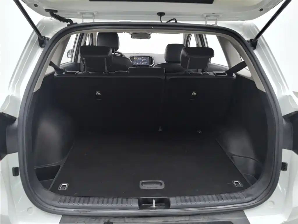 KX3 Ao Pao 2017 1.6L automatic Aoya version купить на сайте DeffCars