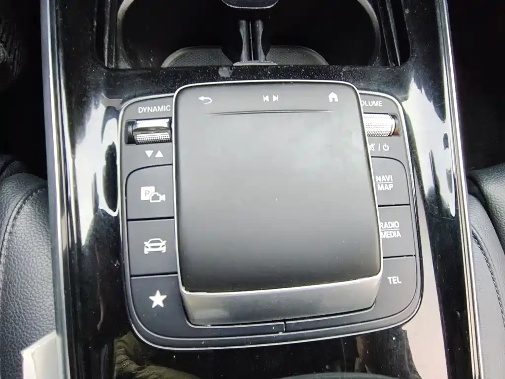 Mercedes-Benz GLB 2021 GLB 180 Fashion Model купить на сайте DeffCars