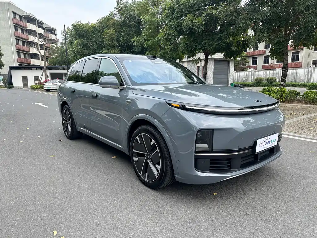Ideal L8 2025 Ultra smart refresh version купить на сайте DeffCars
