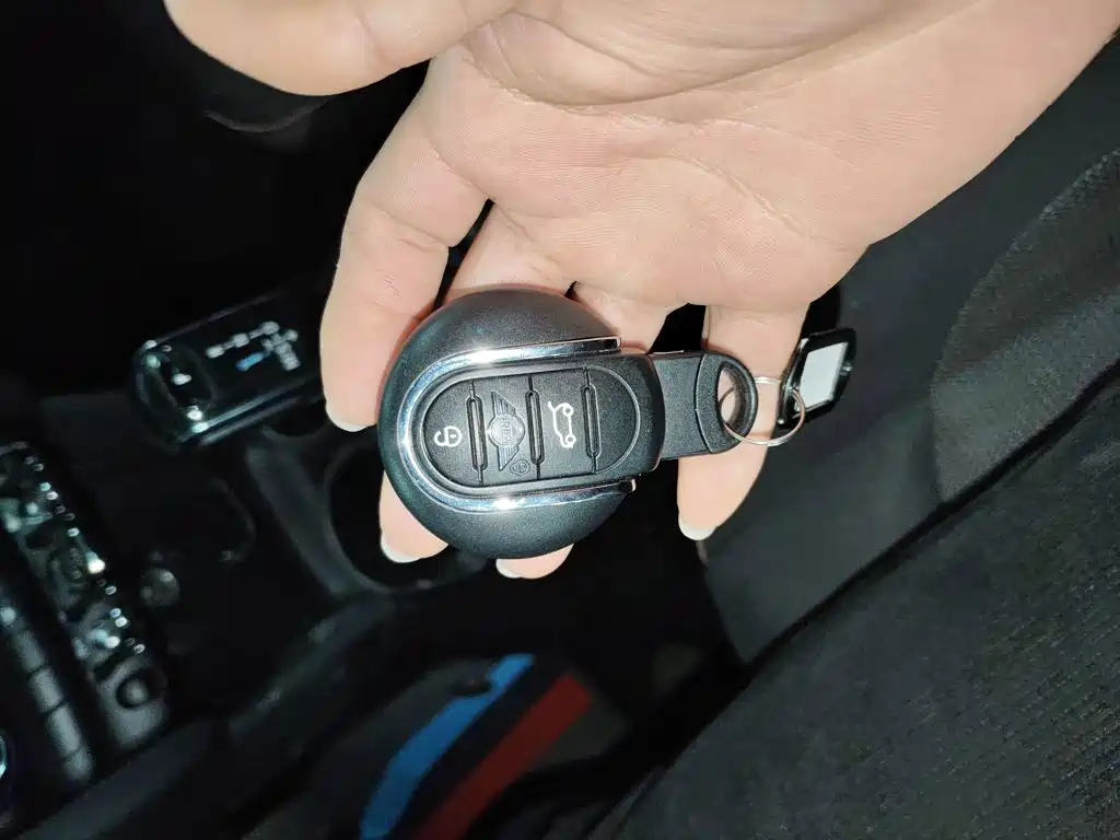 Mini 2022 facelift 1.5T ONE купить на сайте DeffCars