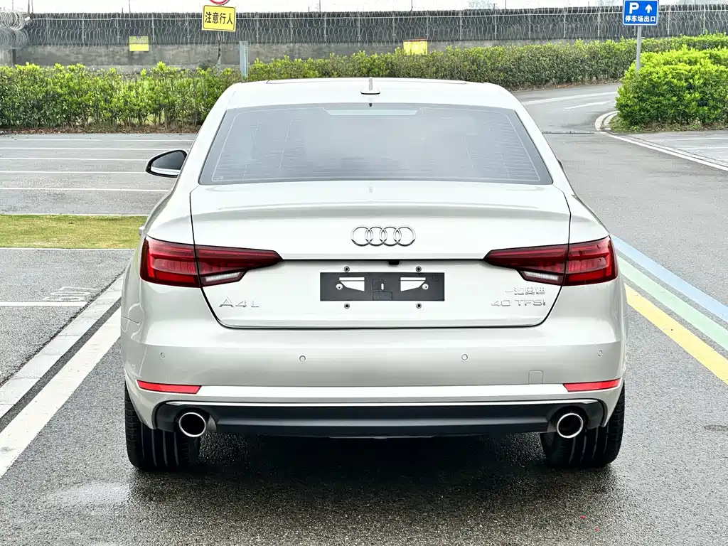 Audi A4L 2018 30th Anniversary Model 40 TFSI Enterprising купить на сайте DeffCars