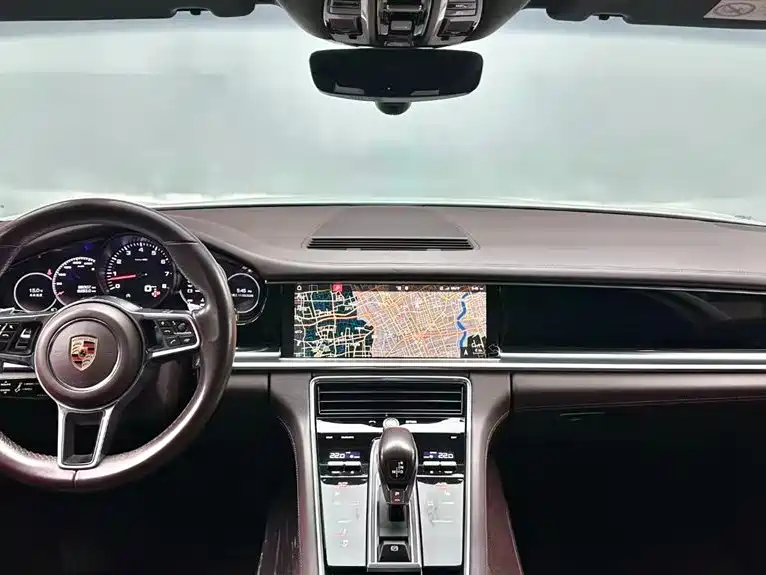 Panamera 2017 Panamera 4 Executive Extended Edition 3.0T купить на сайте DeffCars