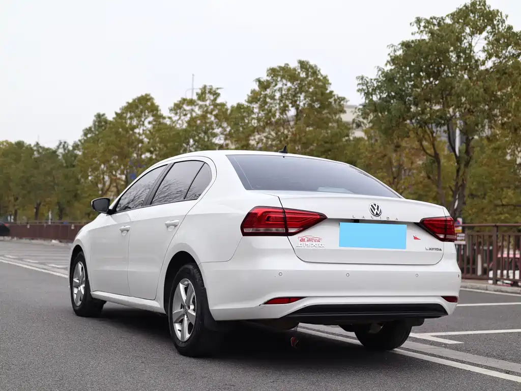 Lavida 2019 Lavida Qihang 1.5L Automatic Fashion Edition National VI купить на сайте DeffCars