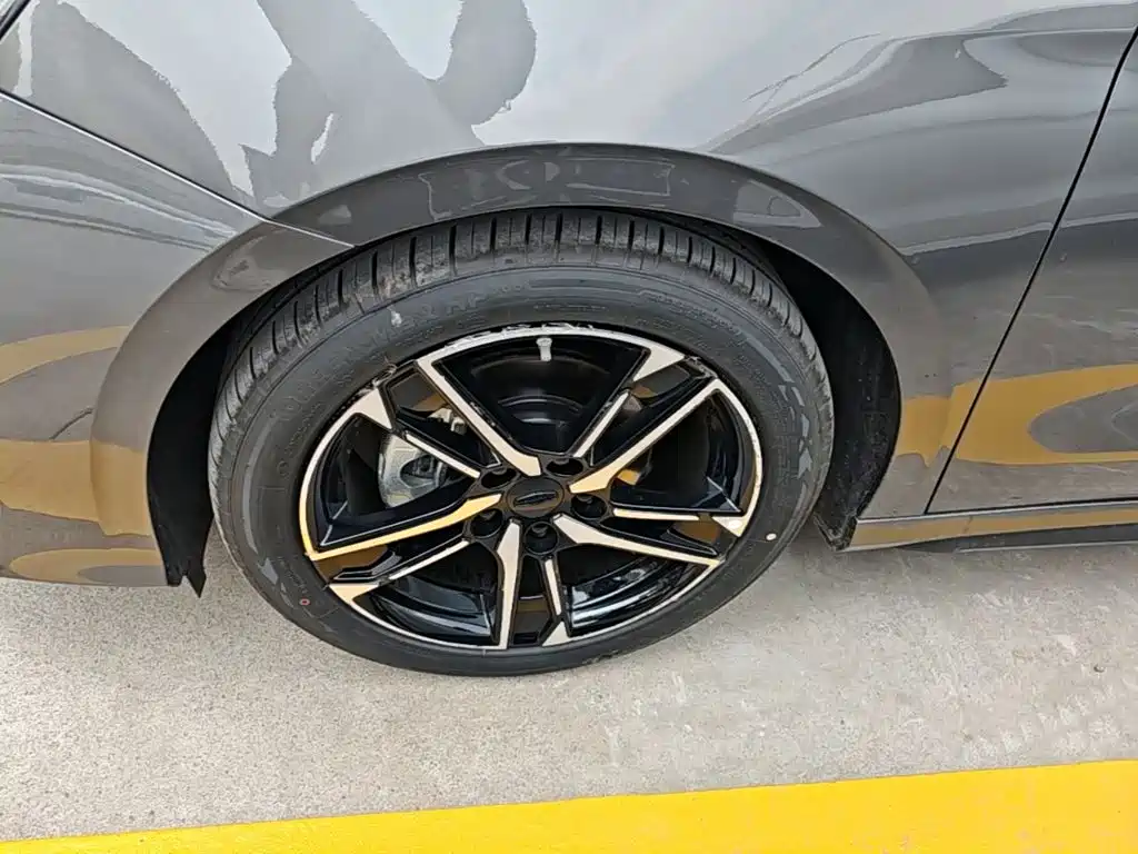 Binrui 2024 BinruiCOOL 1.5T DCT Dragon Edition купить на сайте DeffCars