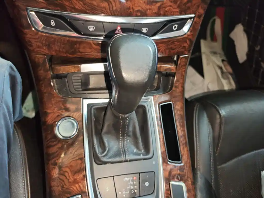 Dongfeng Aeolus A9 2016 1.8T Luxury Edition купить на сайте DeffCars