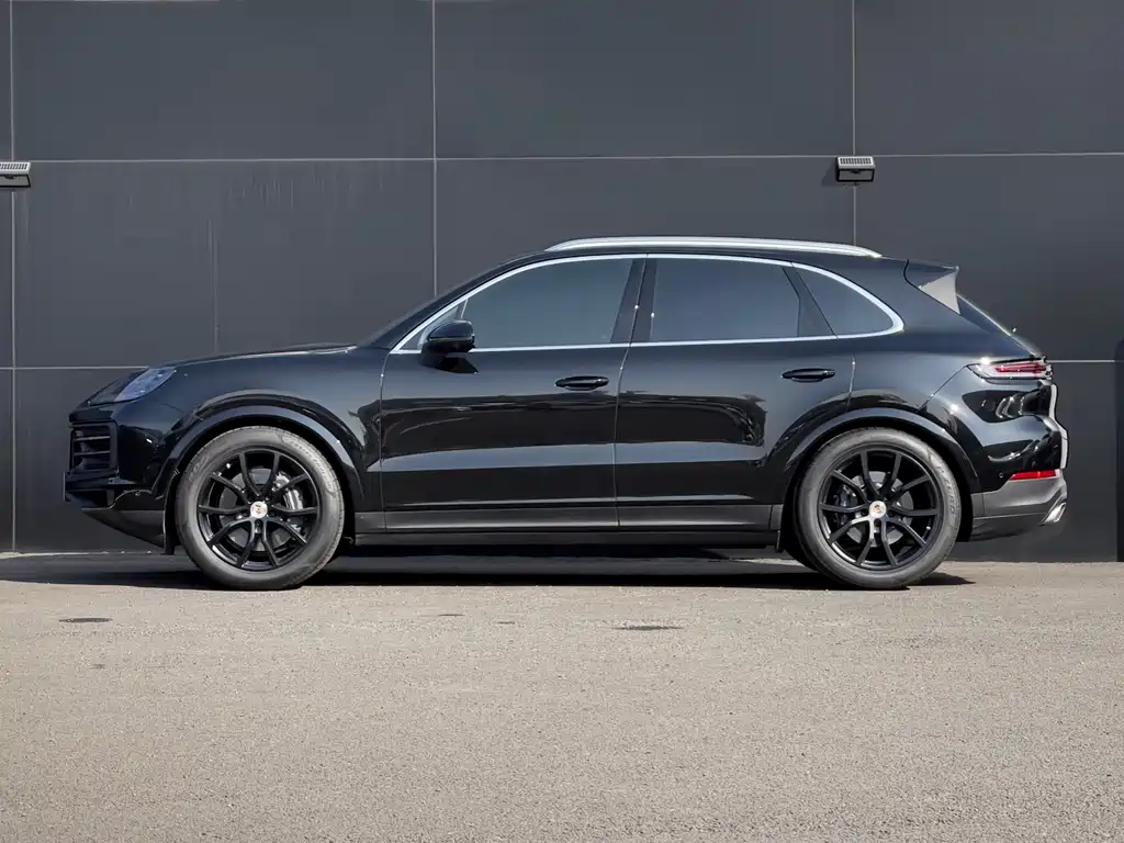 Cayenne 2025 Cayenne 3.0T купить на сайте DeffCars