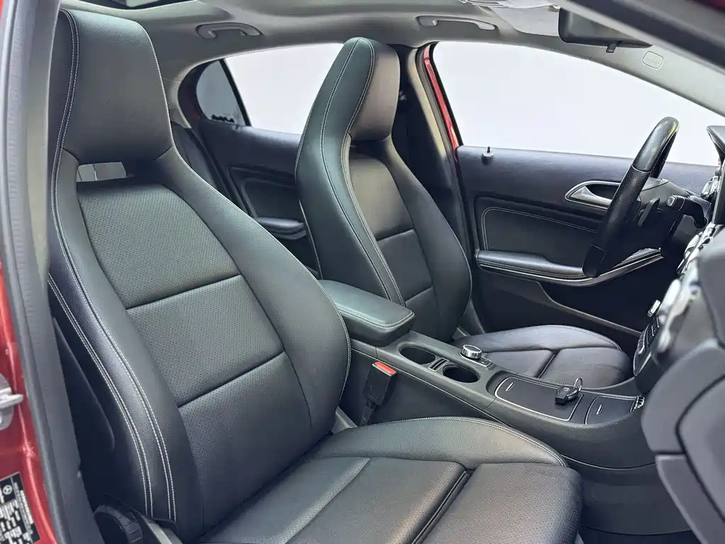 Mercedes-Benz GLA 2018 GLA 200 Dynamic купить на сайте DeffCars