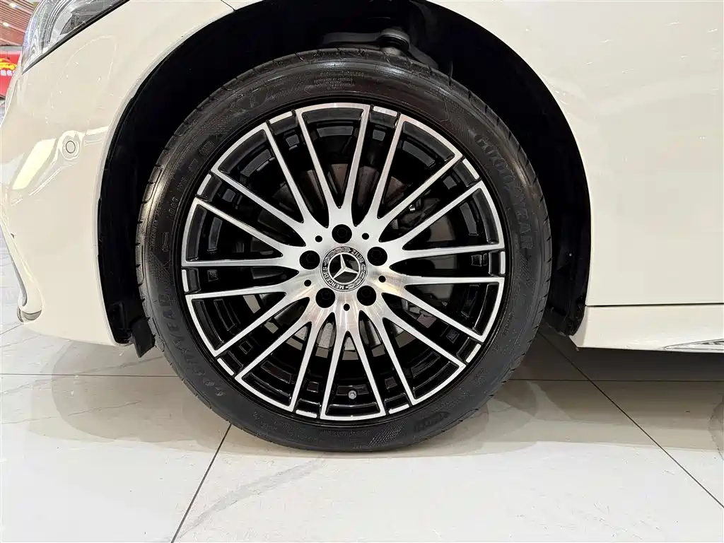 Mercedes-Benz C-Class 2024 facelift C 260 L sports version купить на сайте DeffCars