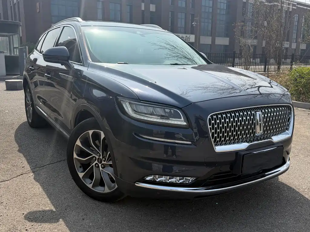 Voyager 2021 2.0T four-wheel drive elegant version купить на сайте DeffCars
