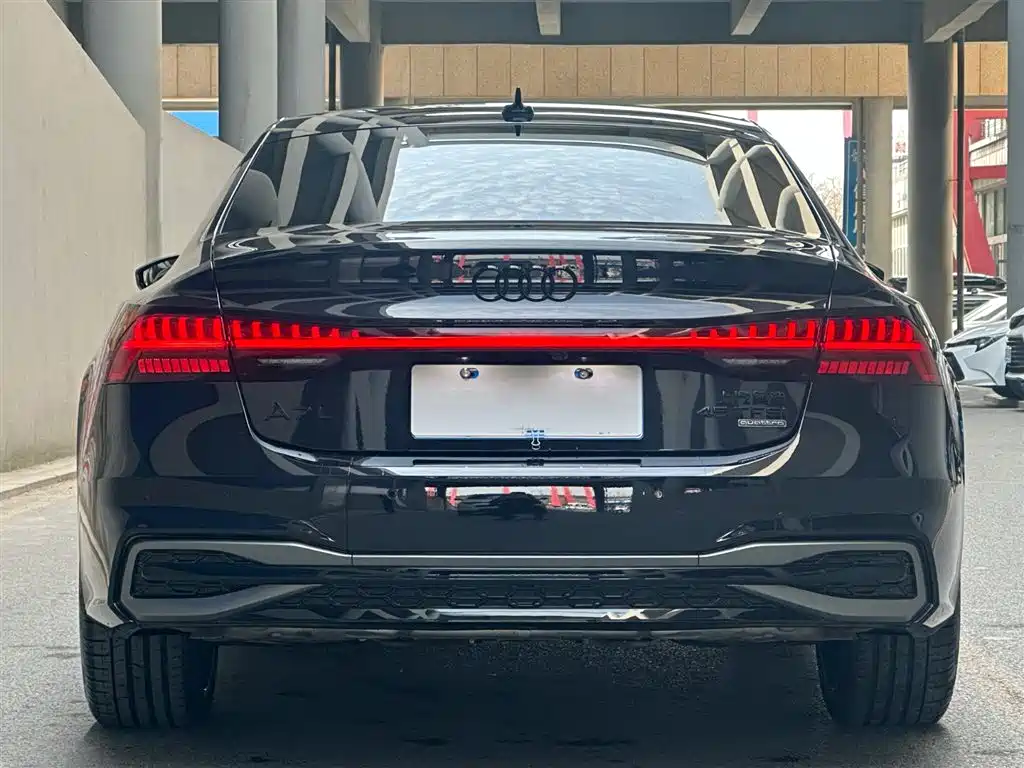 Audi A7L 2024 45 TFSI quattro Black Warrior Edition купить на сайте DeffCars