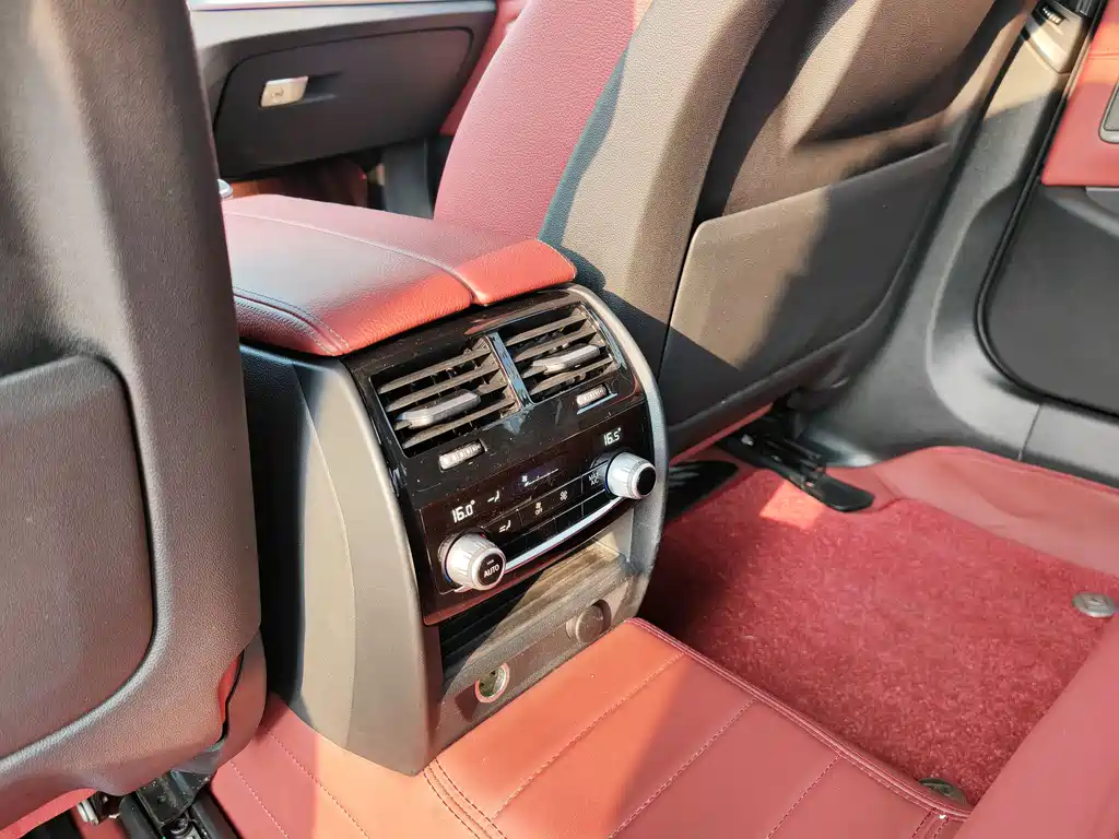 BMW 5 Series 2018 facelift 530Li Exclusive M Sports Package купить на сайте DeffCars